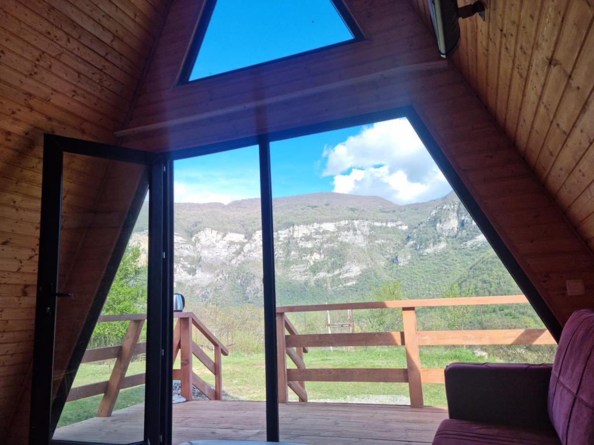 Cottage Tvishi Tvishi